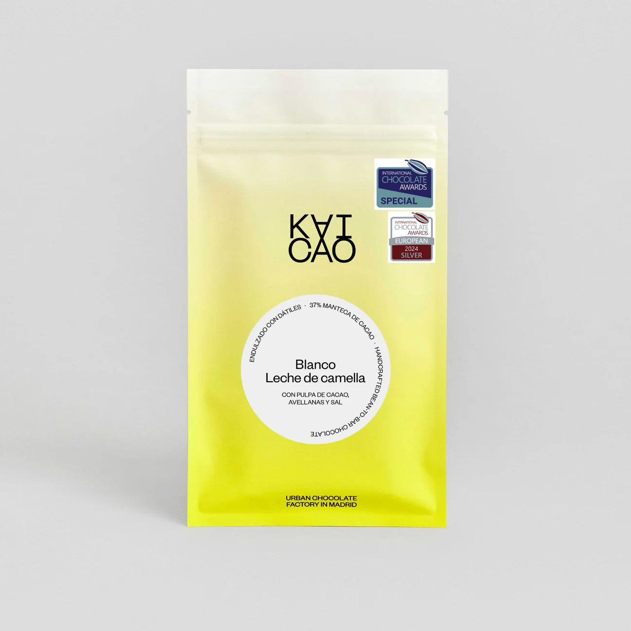 37% White, Camel Milk and Cacao Fruit Bar, 70g