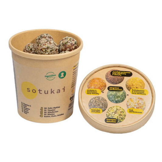 Energy balls: Hemp seeds in dates